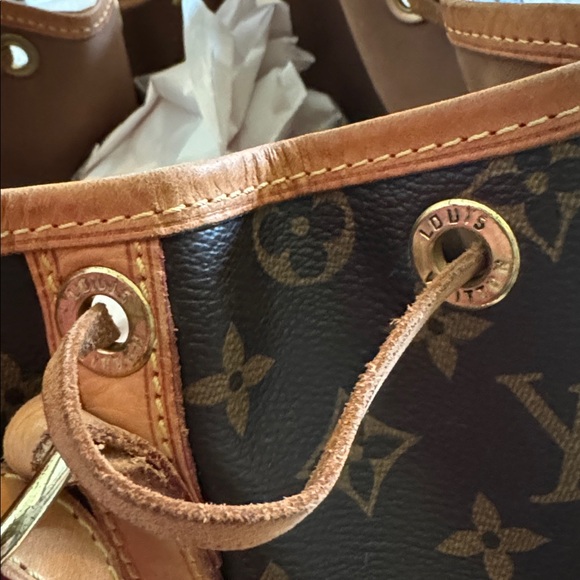 Louis Vuitton Monogram Noe GM - Picture 8 of 16